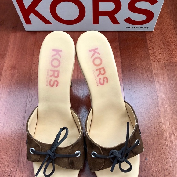 Michael Kors Pixie Heels - Picture 5 of 6